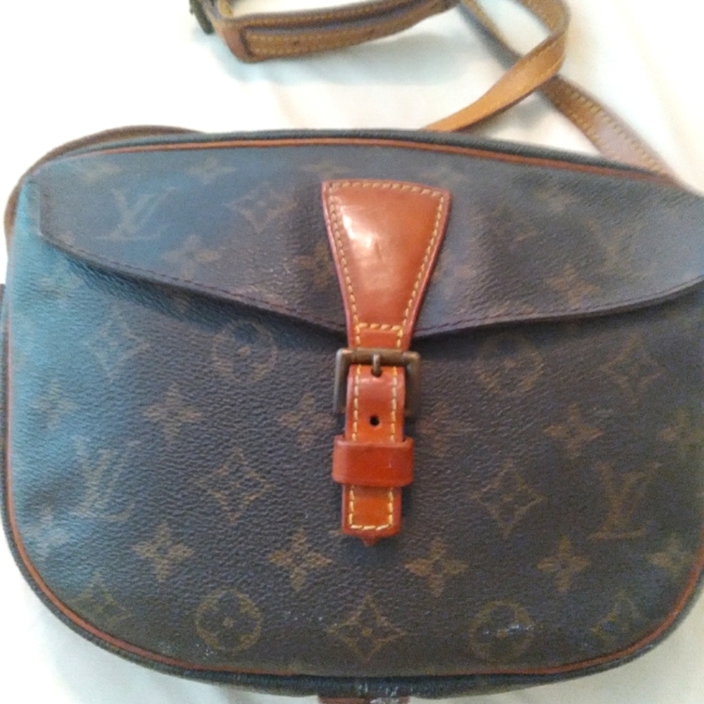 Louis Vuitton crossbody